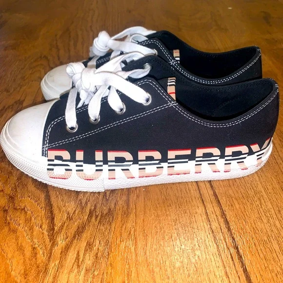 Burberry (Kids) Sneakers